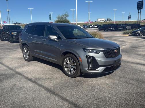 2024 Cadillac XT6 Premium Luxury FWD