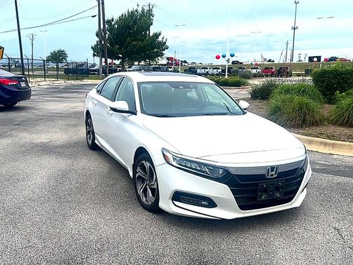 White 2018 Honda Accord EX-L 2.0T