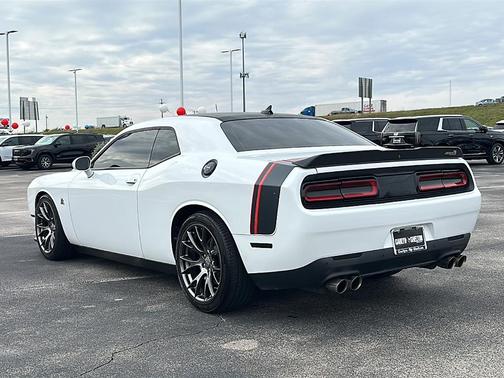 2016 Dodge Challenger R/T Scat Pack
