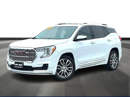 Summit White 2023 GMC Terrain Denali