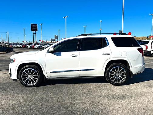 2021 GMC Acadia Denali