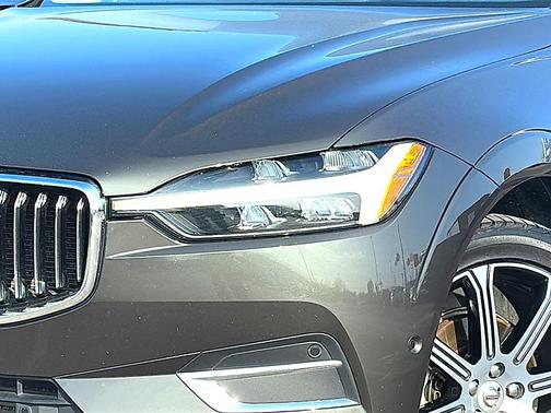 2021 Volvo XC60 T5 Inscription