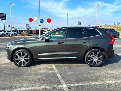 2021 Volvo XC60 T5 Inscription