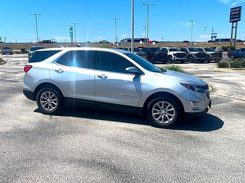 Silver Ice Metallic 2020 Chevrolet Equinox 1LT