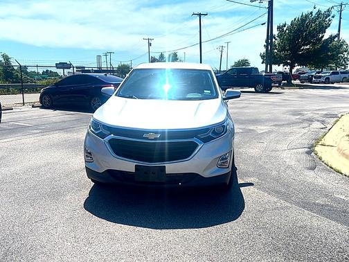 Silver Ice Metallic 2020 Chevrolet Equinox 1LT