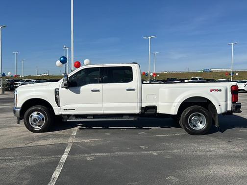 2026 Ford F-350 Lariat Super Duty