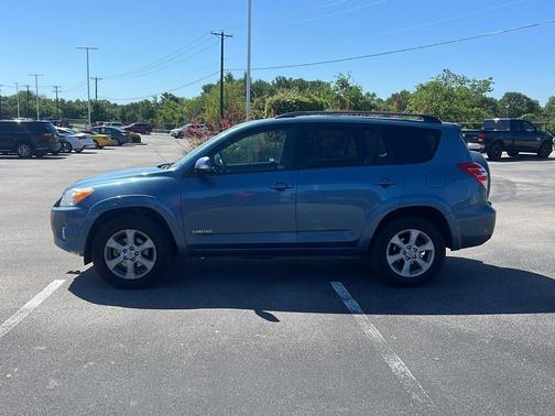 2011 Toyota RAV4 Limited