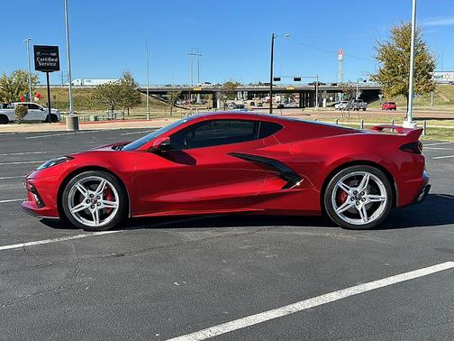 2023 Chevrolet Corvette Stingray w/1LT