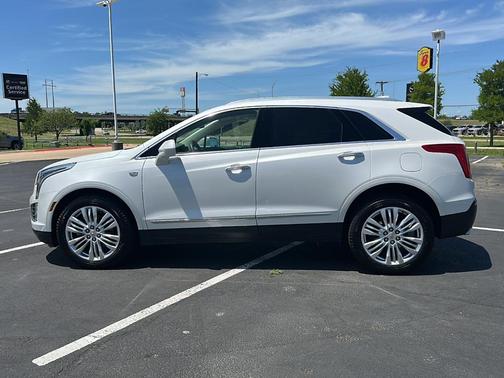 2018 Cadillac XT5 Premium Luxury