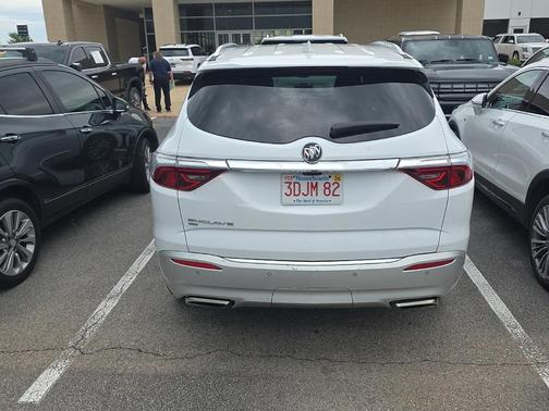 2024 Buick Enclave Premium