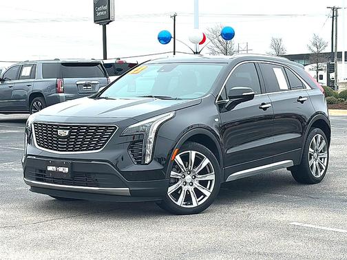 2023 Cadillac XT4 Premium Luxury