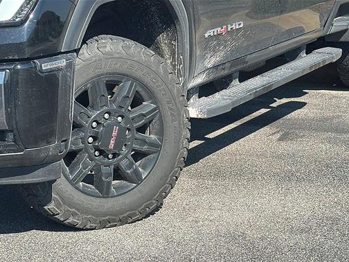2024 GMC Sierra 2500 AT4