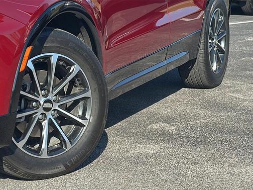 2025 Cadillac XT4 Sport