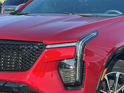 2025 Cadillac XT4 Sport