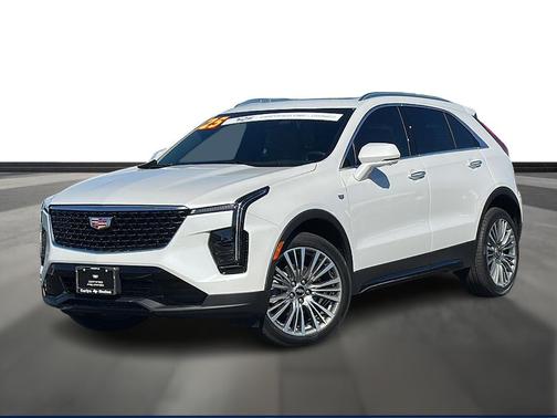 2025 Cadillac XT4 Premium Luxury