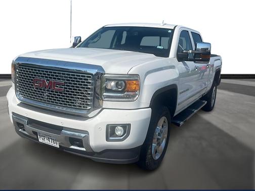 2016 GMC Sierra 2500 Denali