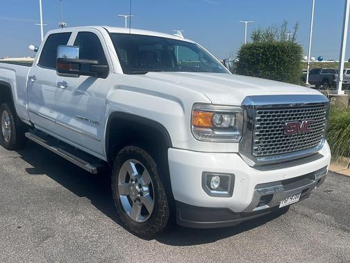 2016 GMC Sierra 2500 Denali