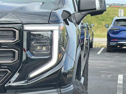 2025 GMC Sierra 1500 AT4X