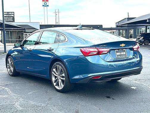 2024 Chevrolet Malibu 2LT