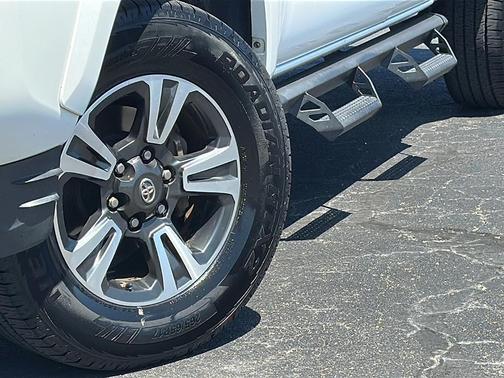 2016 Toyota Tacoma TRD Sport