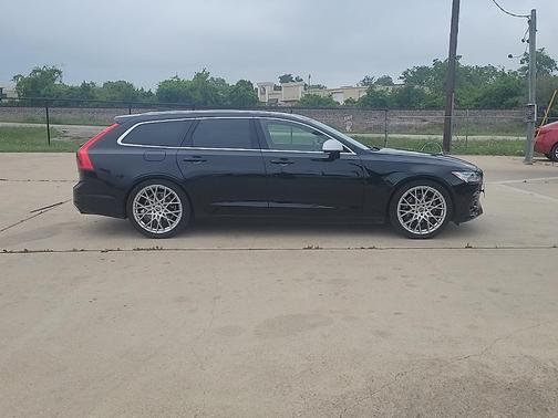 2018 Volvo V90 T5 R-Design