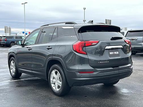 2021 GMC Terrain SLE