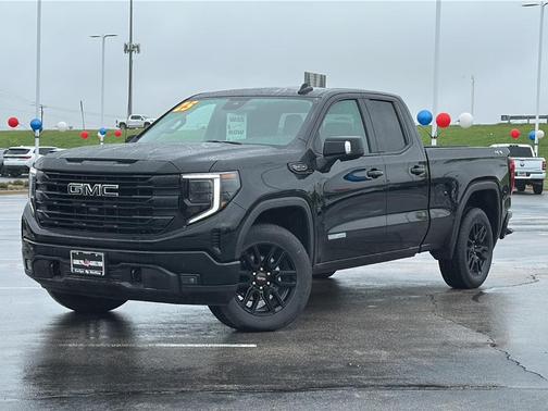 2025 GMC Sierra 1500 Elevation