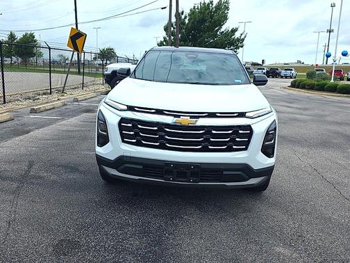 Summit White 2025 Chevrolet Equinox LT