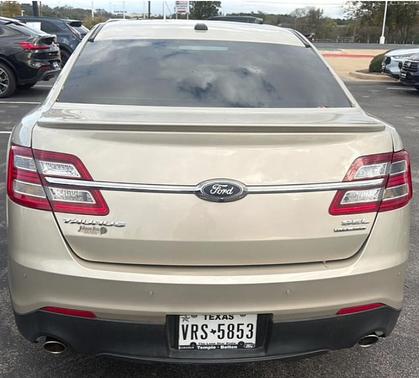 2017 Ford Taurus SEL