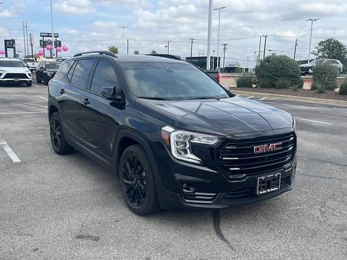2023 GMC Terrain SLT