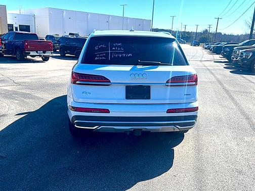 2021 Audi Q7 55 Premium