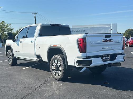 2024 GMC Sierra 2500 Denali