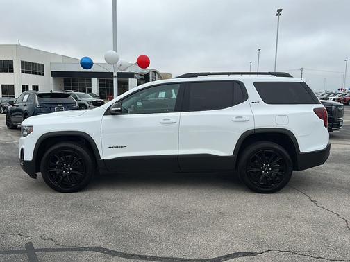 2021 GMC Acadia SLT