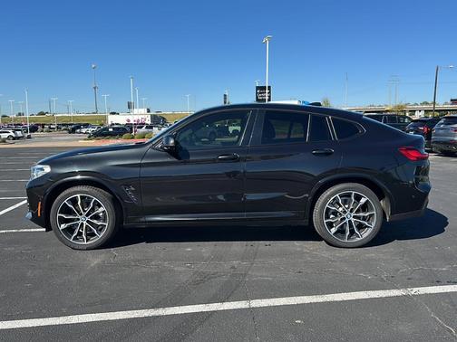 2021 BMW X4 xDrive30i