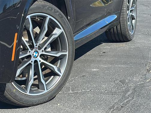 2021 BMW X4 xDrive30i