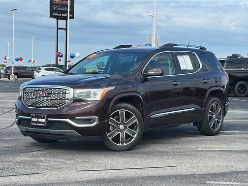 2017 GMC Acadia Denali