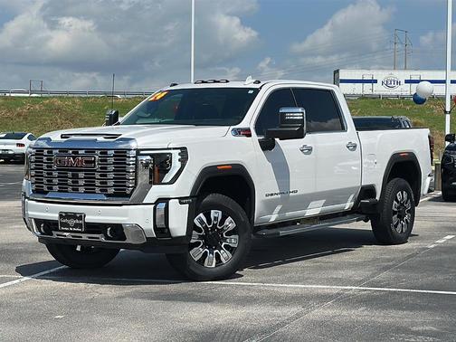2024 GMC Sierra 2500 Denali