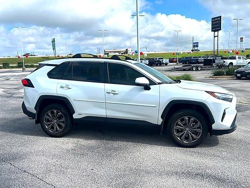 Wind Chill Pearl 2024 Toyota RAV4 Hybrid Limited