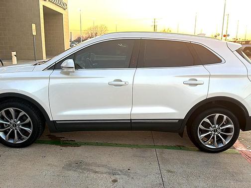 2017 Lincoln MKC Select