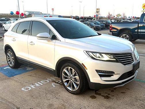 2017 Lincoln MKC Select