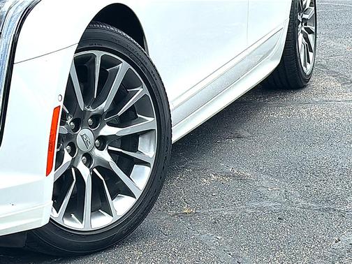 Crystal White Tri-Coat 2019 Cadillac CT6 3.0 Twin Turbo Sport
