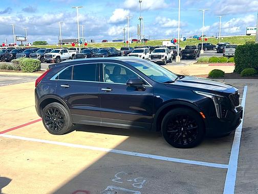 2023 Cadillac XT4 Luxury