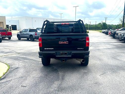 Onyx Black 2019 GMC Sierra 2500 Denali