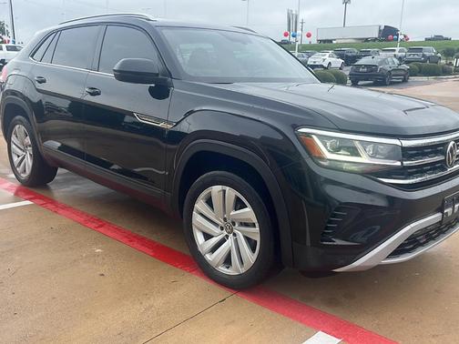 2022 Volkswagen Atlas Cross Sport 3.6L V6 SE w/Technology