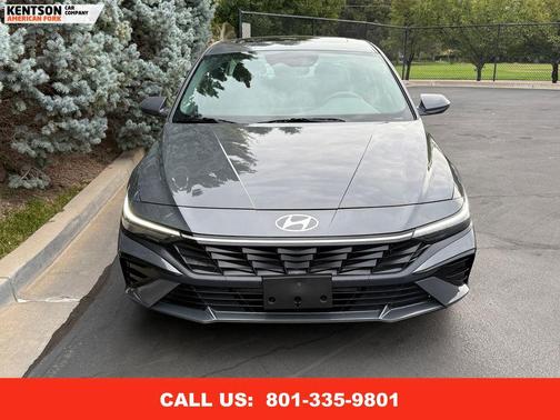 2025 Hyundai ELANTRA SEL