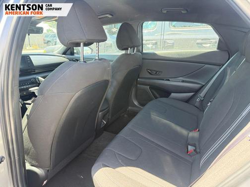 Fluid Metal 2026 Hyundai ELANTRA Sport