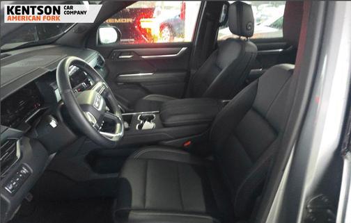 2025 GMC Acadia Elevation AWD