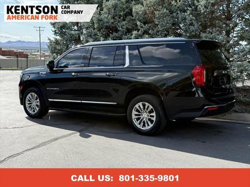 2022 GMC Yukon XL SLT