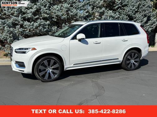 2022 Volvo XC90 Recharge Plug-In Hybrid T8 Inscription 7 Passenger