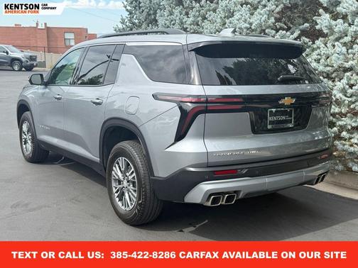 2024 Chevrolet Traverse LT